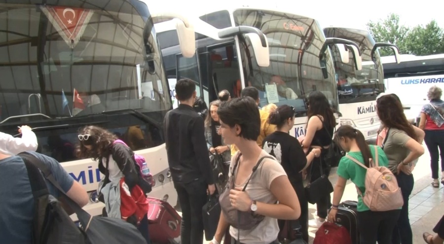 Bursa Otobüs Terminali'nde bayram yoğunluğu yaşanıyor