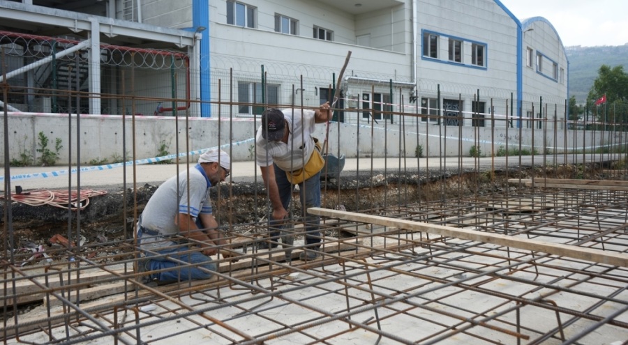 Bursa Gemlik'te kent bostanı ile vatandaşlar toprakla buluşacak