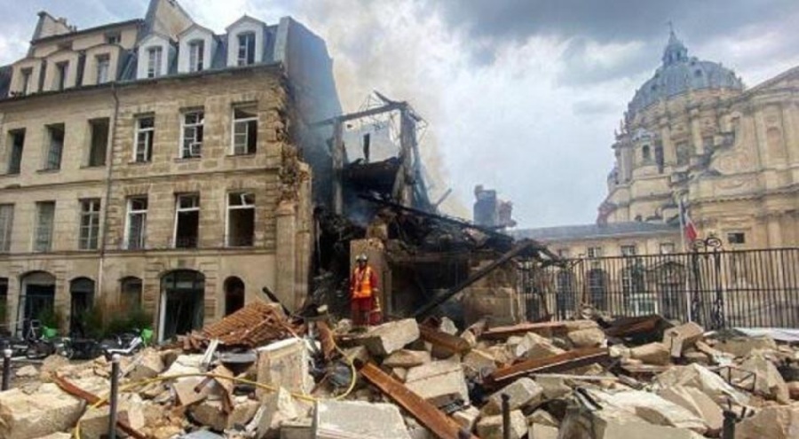 Paris'teki patlamada 50 kişi yaralandı