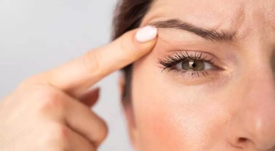 Düşük göz kapağı görme sorunlarına yol açabilir