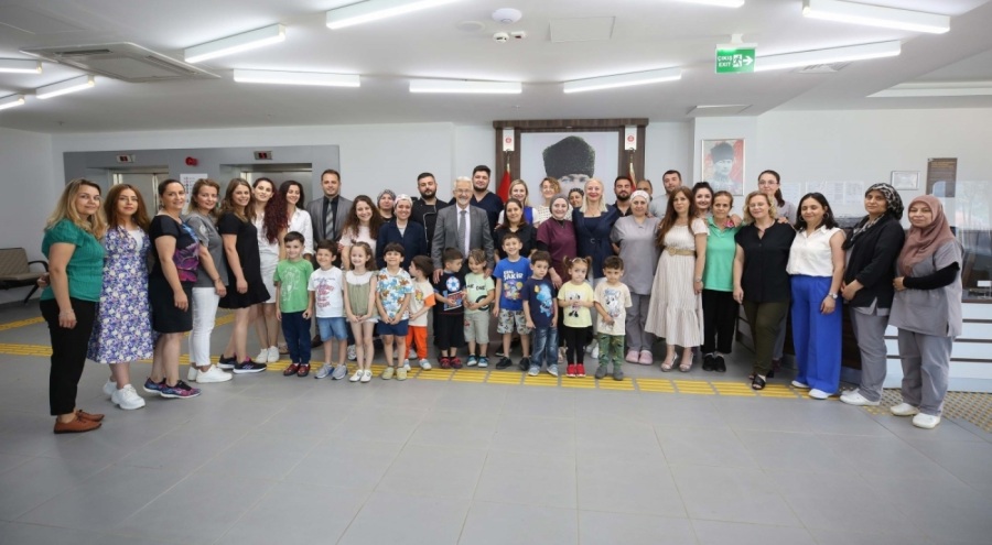Nilüfer ailesi bayramlaştı