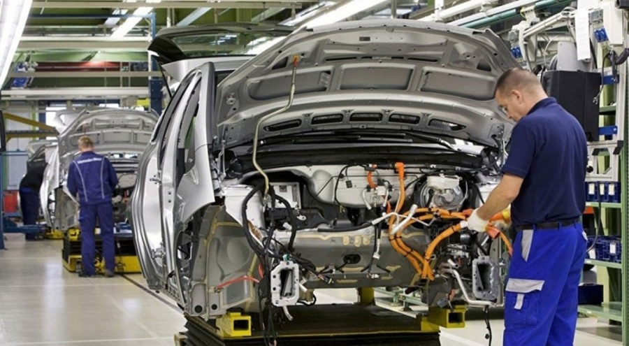 2022'de 1,1 milyon otomobil, 10 milyon buzdolabı üretildi