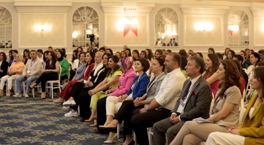 Bursa'da 23 Haziran Dünya Kadın Mühendisler Günü'nde mesleğin geleceği ele alındı