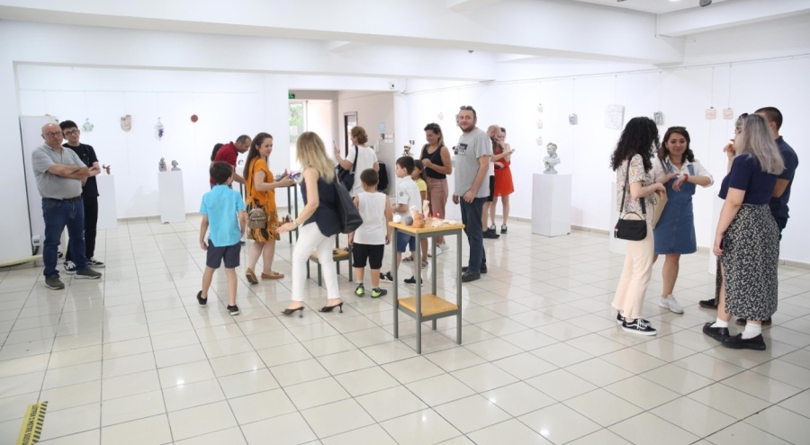 Konak Kültürevi'nde heykel sergisi