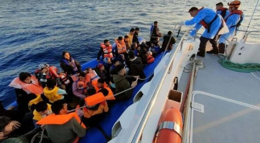 Çanakkale'de 43 kaçak göçmen yakalandı