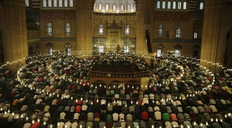 Bayram namazı saat kaçta? Bursa'da bayram namazı saati