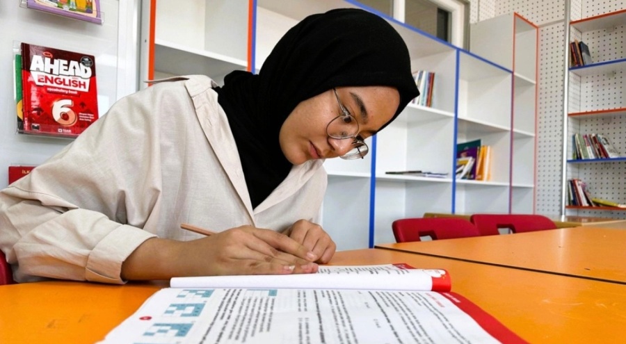 Depremzede öğrenci LGS'de Türkiye birincisi oldu