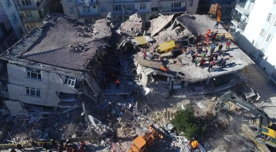 Deprem konutları ihalesini Rönesans Holding kazandı