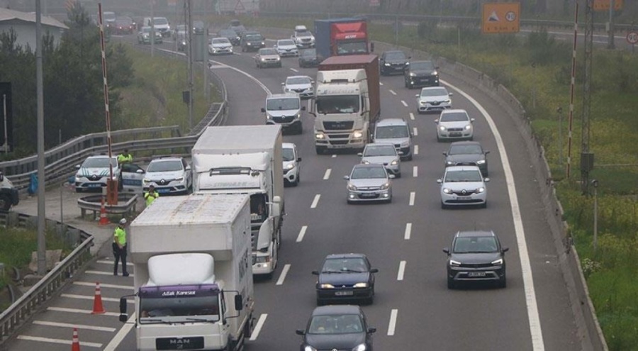Bolu Dağı Tüneli'nde bayram yoğunluğu