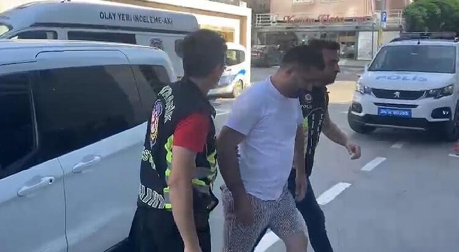 İstanbul'da ambulansa yol vermeyen sürücülere ceza yağdı