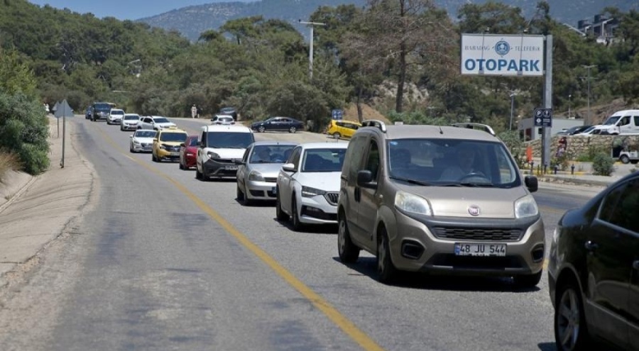 Muğla'ya üç günde 113 bin araç giriş yaptı