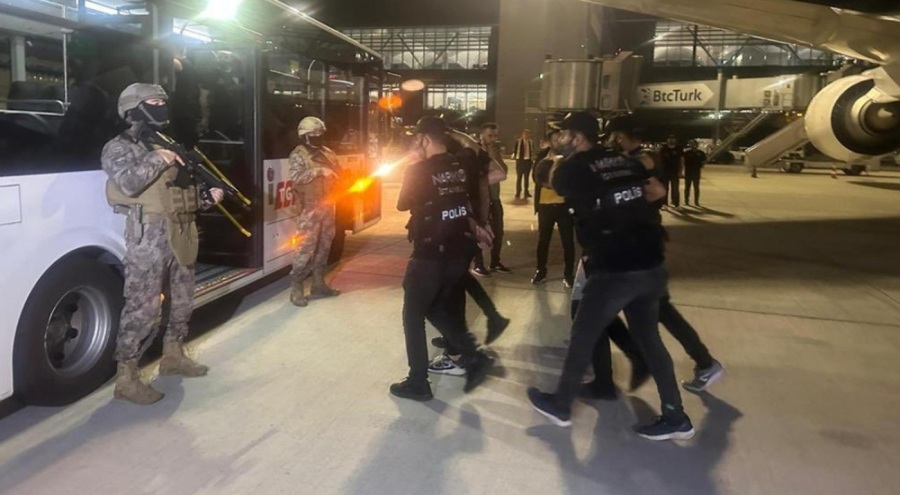 Bakan Yerlikaya duyurdu: 2 suç makinesi yakalandı