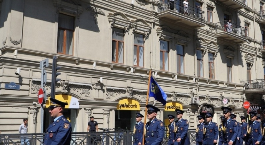 Milli Savunma Bakanlığı, Azerbaycan Silahlı Kuvvetleri'nin kuruluş yıl dönümünü kutladı