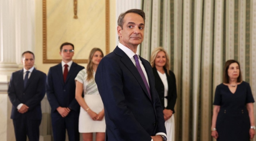 Miçotakis'in yeni kabinesi açıklandı