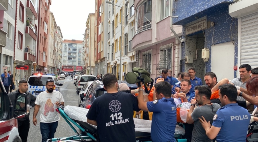 Karı-koca kavgasında tabanca ateş aldı