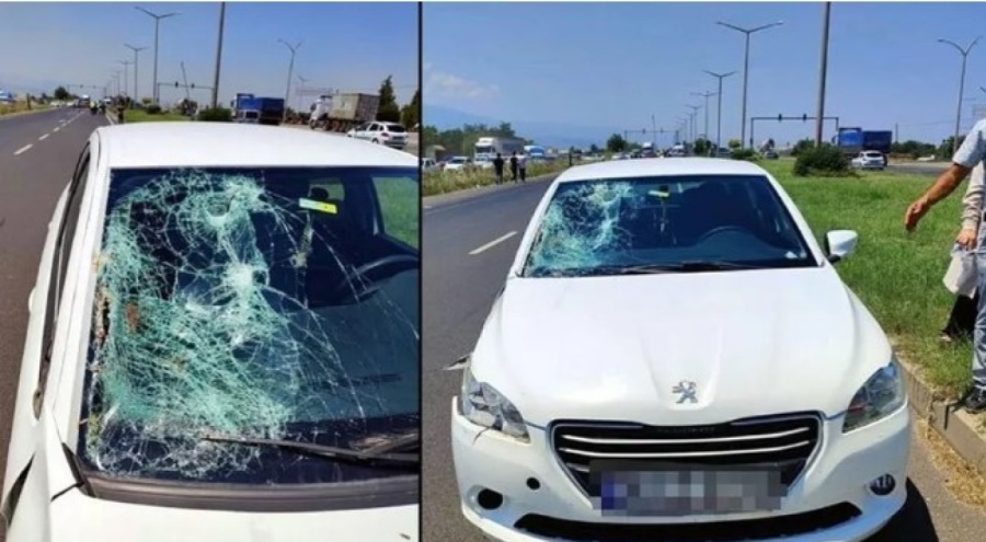 Anne ile bebeğini kaza ayırdı