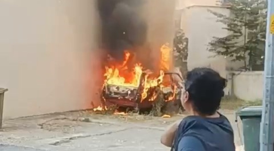 Bursa'da torpille oynayan çocuklar aracı yaktı