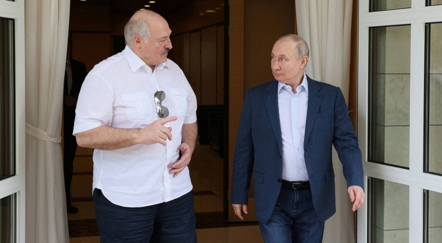 Lukaşenko: Rusya çökerse hepimiz enkaz altında kalır ölürüz