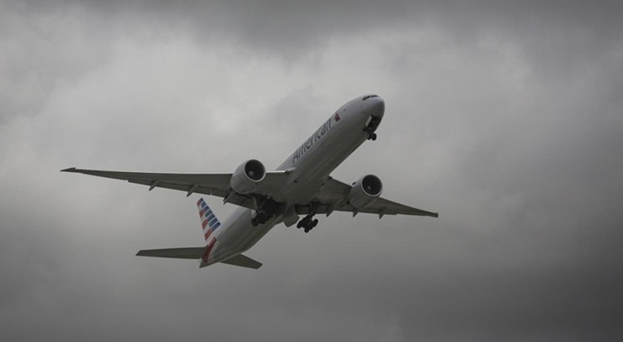 Amerika'da 2 binden fazla uçuş ertelendi!