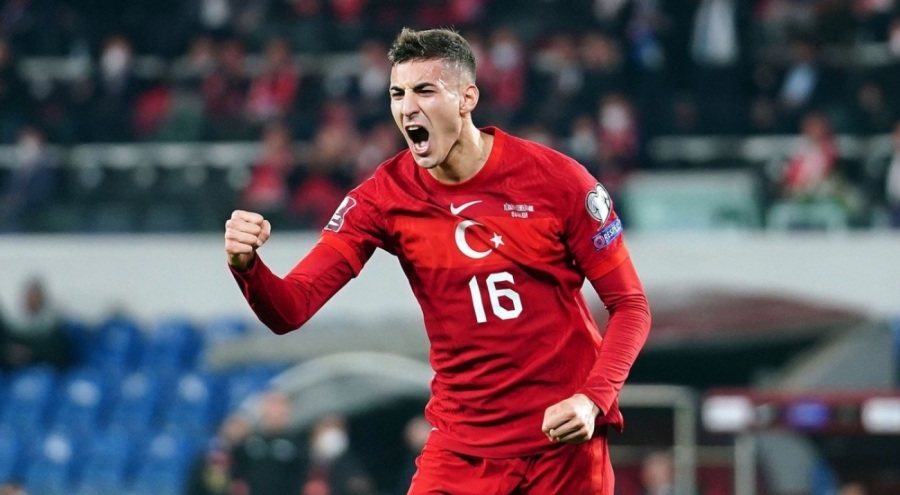 Fenerbahçe'de Mert Müldür için geri sayım