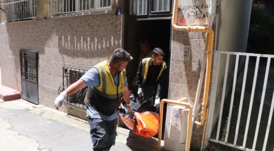 Misafirliğe gittiği evde intihar etti