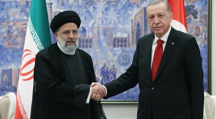 Erdoğan, İranlı mevkidaşı Reisi ile görüştü