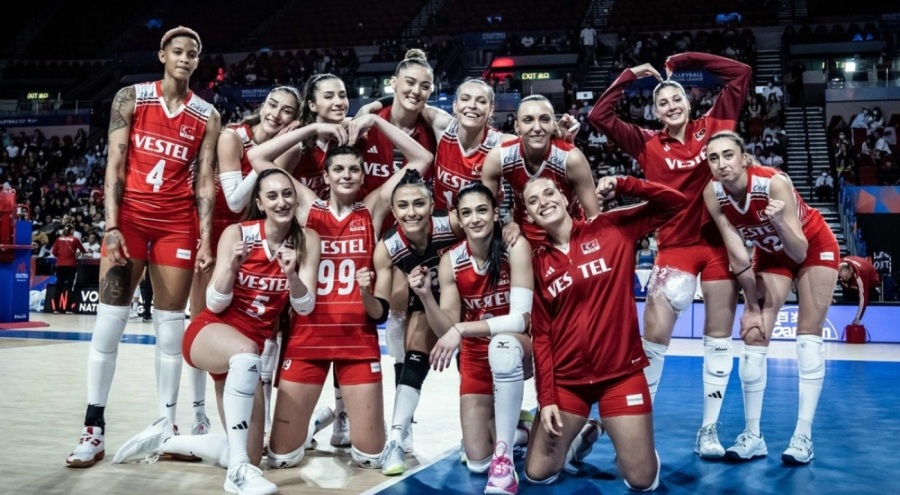 Filenin Sultanları, Tayland'ı set vermeden yendi!