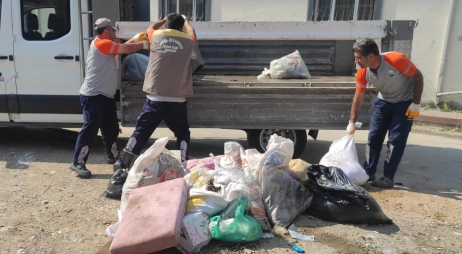 İnegöl Belediyesi 300 ton kurban atığı topladı