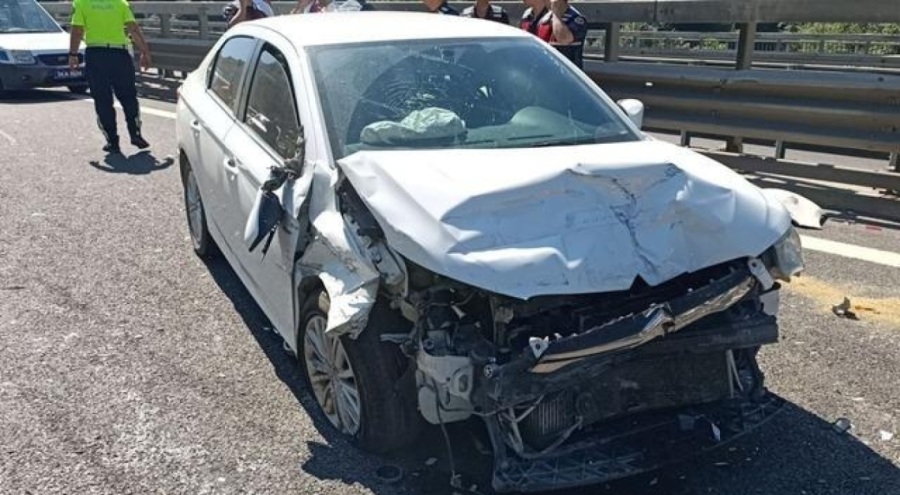 Tatil dönüşü Bolu'da zincirleme kaza! 10 yaralı