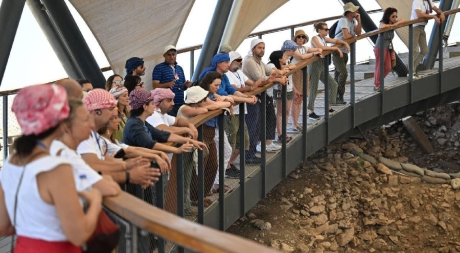 Göbeklitepe'de turist yoğunluğu