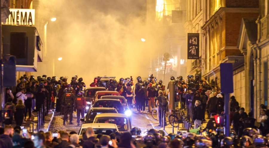 Fransa'da polis kurşunuyla ölen Nahel'in büyükannesinden sükunet çağrısı