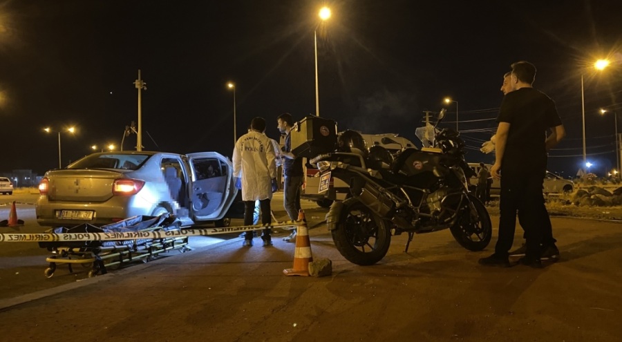 Diyarbakır'da araçta ceset bulundu