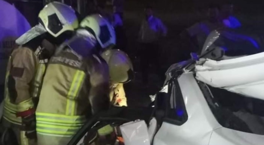 Halk otobüsü ile otomobil çarpıştı: 1 ölü