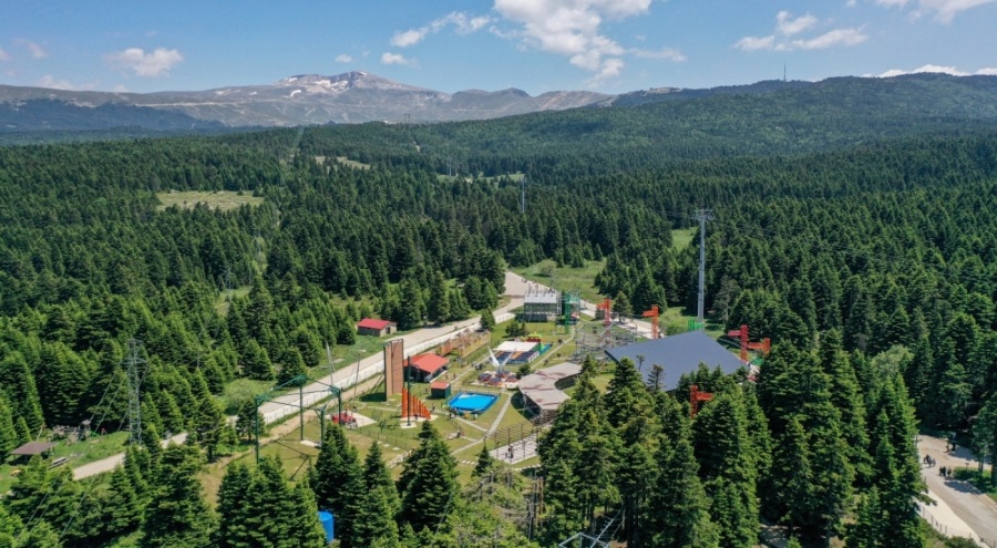 Uludağ'ın macera parkı adrenalin tutkunlarını konuk ediyor
