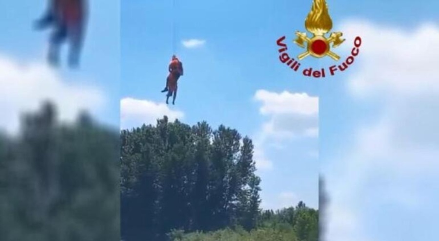 Nehire düşen genç kadın kurtarıldı