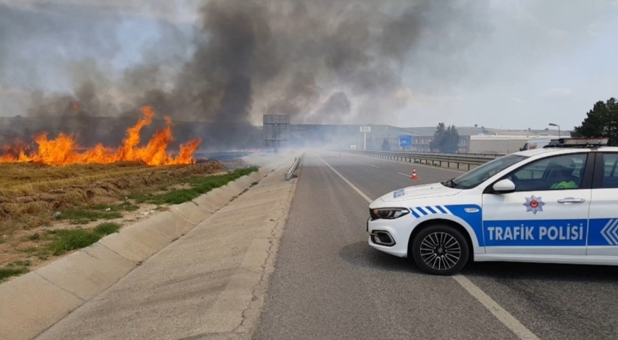 İstanbul-Edirne yolu trafiğe kapandı