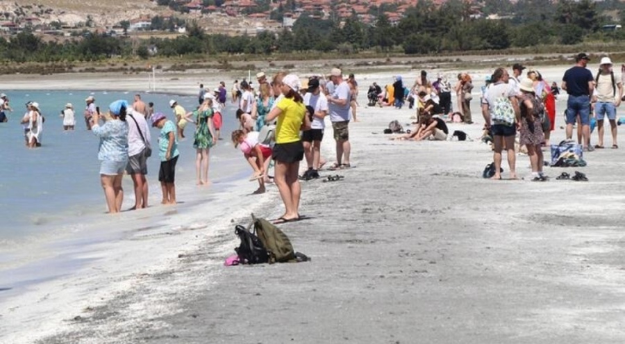 Salda Gölü için "Tamamen yasaklanmalı" çağrısı!
