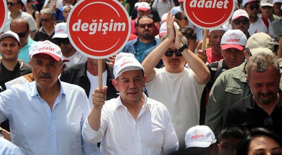 Tanju Özcan: Kılıçdaroğlu güç zehirlenmesi yaşıyor