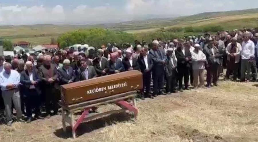 Savcı Sayan'ın yeğeni toprağa verildi