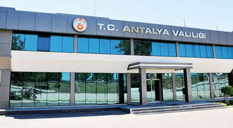 Antalya'da 'Onur Haftası' etkinliklerine yasak geldi