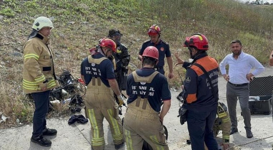 Metrelerce derinlikteki yağmur suyu kanalında kayboldu!