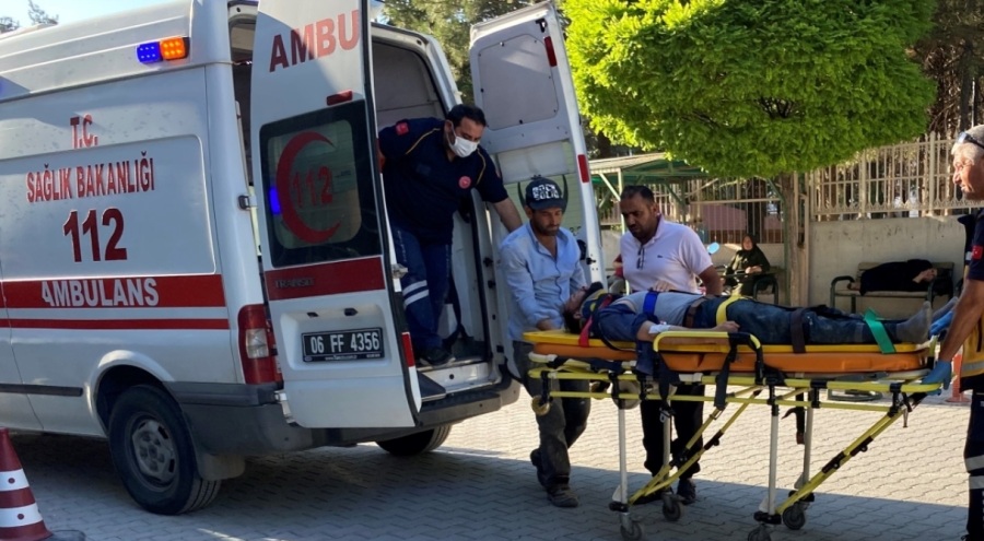 İnşaattan düşen işçi yaralandı