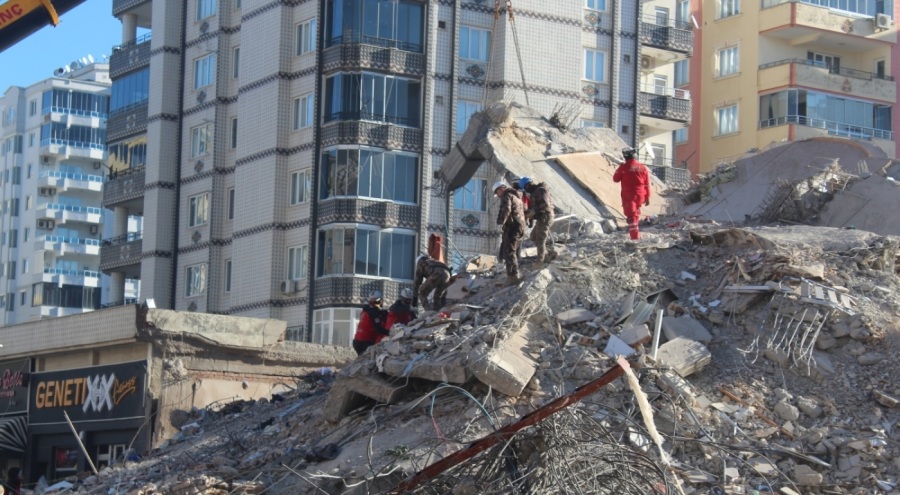 49 kişiye mezar olan Emre Apartmanı'yla ilgili soruşturma tamamlandı