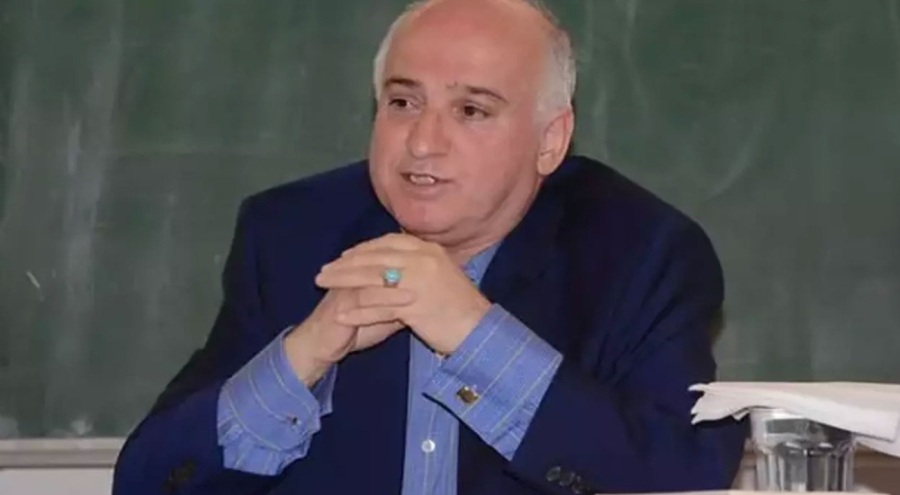 Yazar ve düşünür Ekrem Tahir Gümüş yaşamını yitirdi