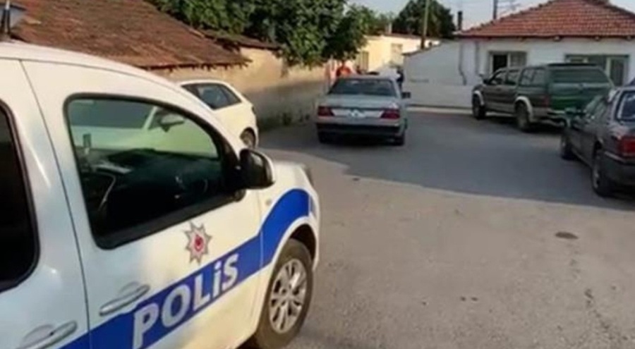 Alacak-verecek meselesi yüzünden yeğenini tabancayla vurarak öldürdü!