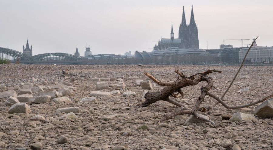 Ünlü bilim insanı açıkladı: Felaketin eşiğindesiniz