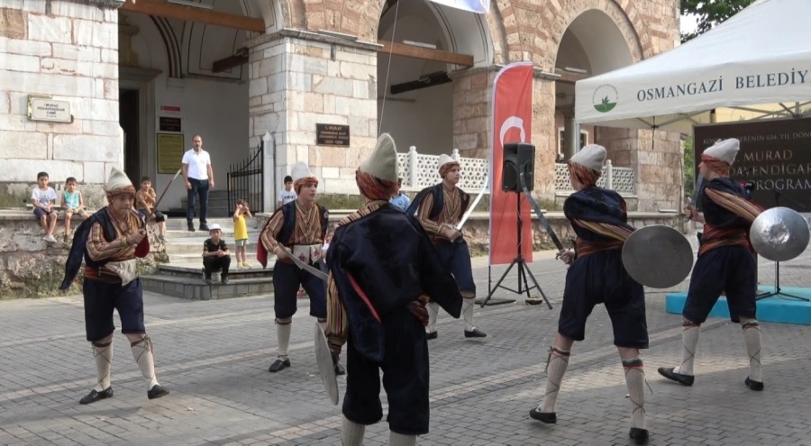 Şehit padişah 1. Murad Hüdavendigar Bursa'daki kabri başında anıldı