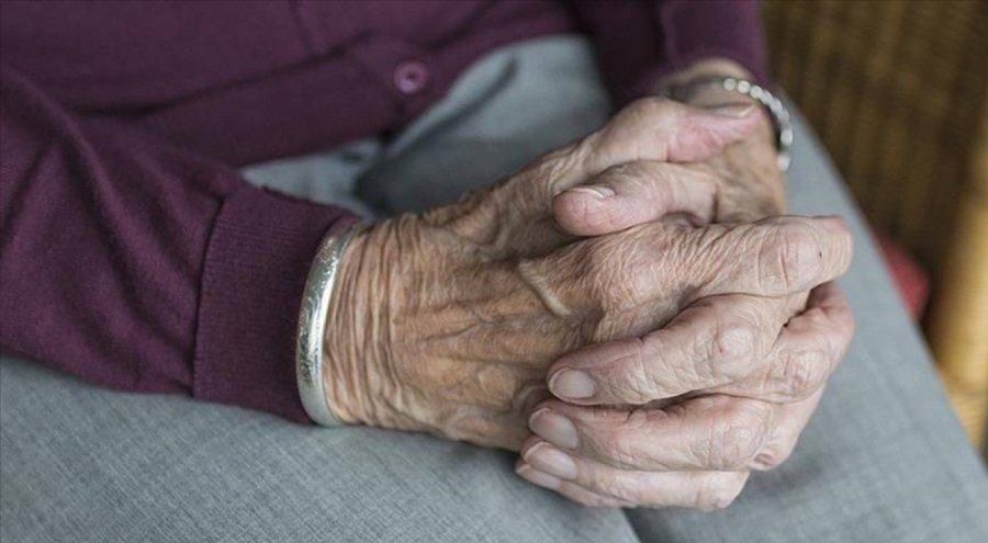 Alzheimer'ın ilerlemesini yavaşlattığı gözlenen ilaca tam onay