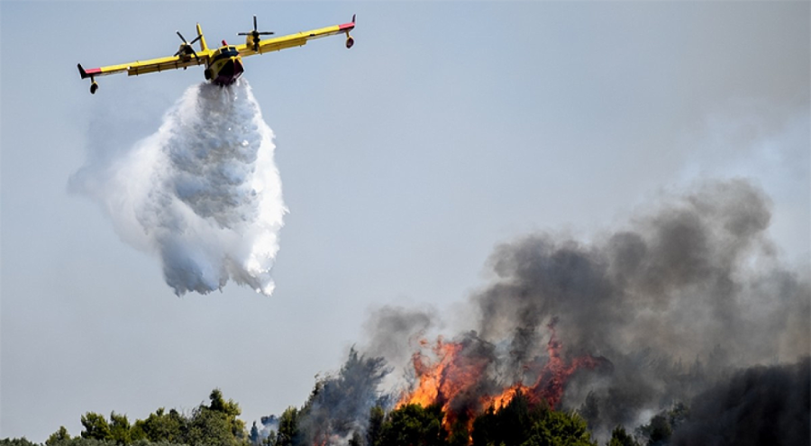 Yunanistan'da yangınlar başladı