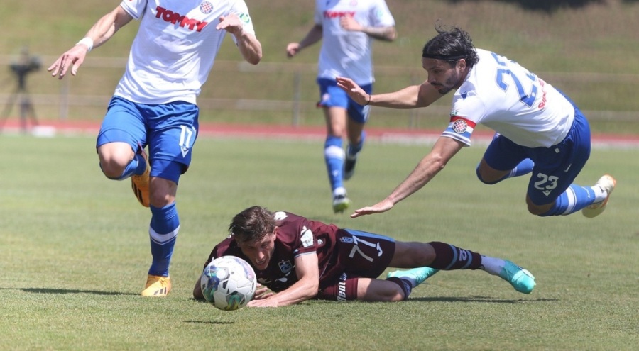 Trabzonspor'dan çifte kayıp